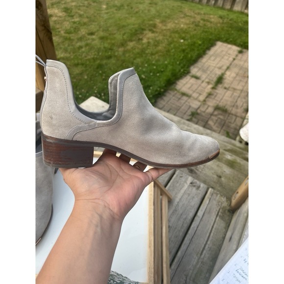 Ted Baker Twillo Suede Cut Out Ankle Bootie Grey Size 41 - Picture 3 of 11